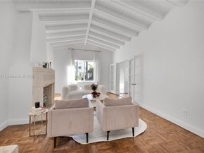 4484 Royal Palm Ave, Miami Beach FL 33140