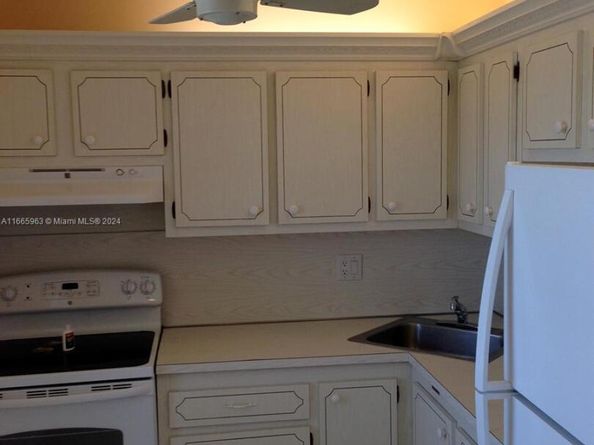 6001 NW 61st Ave 308, Tamarac FL 33319