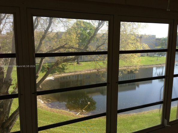 6001 NW 61st Ave 308, Tamarac FL 33319