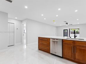 9080 NW 23rd St, Coral Springs FL 33065