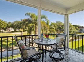 700 S Hollybrook Dr 201, Pembroke Pines FL 33025