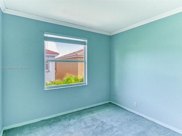 3839 SW 51st St, Hollywood FL 33312