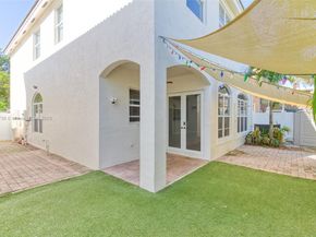 3839 SW 51st St, Hollywood FL 33312