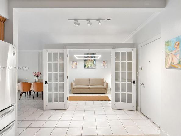 1701 S Ocean Dr 105, Hollywood FL 33019