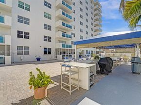 1701 S Ocean Dr 105, Hollywood FL 33019