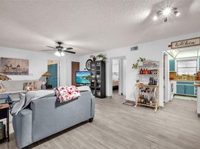 2324 Van Buren St 204, Hollywood FL 33020