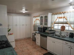11311 SW 164th Ter, Miami FL 33157