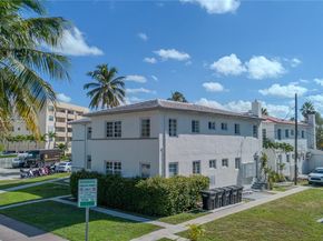 7124 Bay Dr, Miami Beach FL 33141