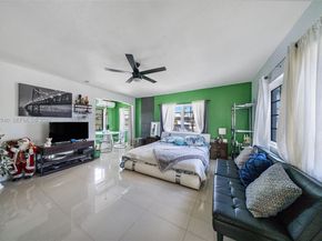 7124 Bay Dr, Miami Beach FL 33141