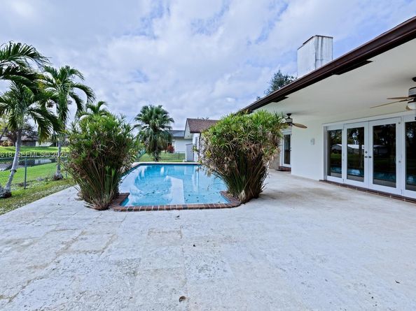 7860 SW 173rd Ter, Palmetto Bay FL 33157