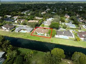 7860 SW 173rd Ter, Palmetto Bay FL 33157