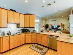 2531 NW 106th Ave, Coral Springs FL 33065