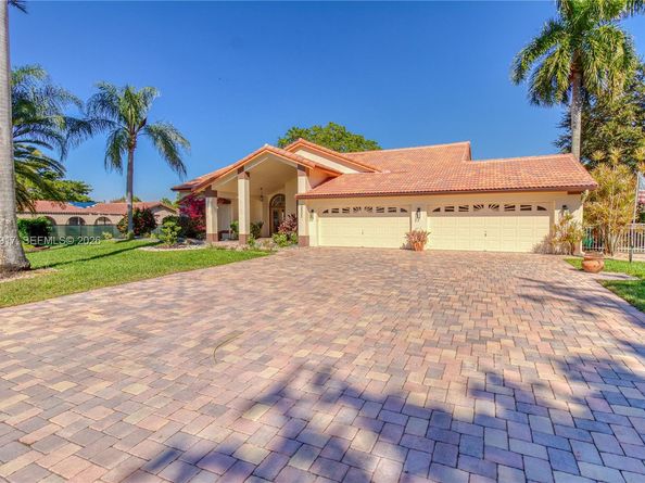 2531 NW 106th Ave, Coral Springs FL 33065