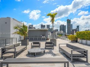 545 SW 11th St 208, Miami FL 33129