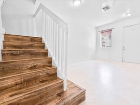 21007 NW 14 Pl 351, Miami Gardens FL 33169