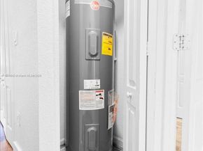 21007 NW 14 Pl 351, Miami Gardens FL 33169