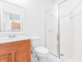 21007 NW 14 Pl 351, Miami Gardens FL 33169