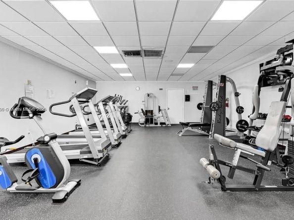 3750 NE 170th St 100, North Miami Beach FL 33160