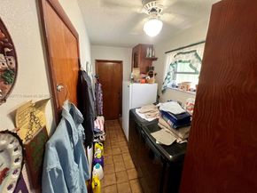 9601 SW 66th St, Miami FL 33173