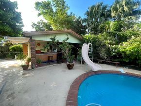 9601 SW 66th St, Miami FL 33173