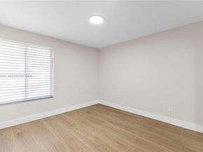 9234 Southampton Pl, Boca Raton FL 33434