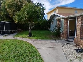 10210 SW 175th St, Miami FL 33157