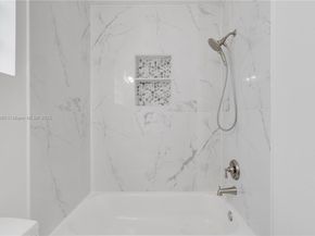 1525 Seabay Rd, Weston FL 33326