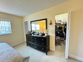 5300 Washington St I208, Hollywood FL 33021
