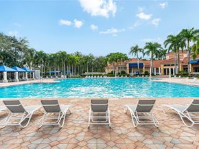 12783 NW 18th Mnr, Pembroke Pines FL 33028