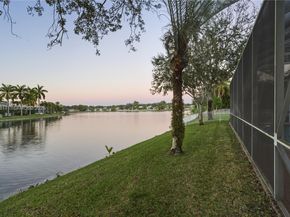 12783 NW 18th Mnr, Pembroke Pines FL 33028