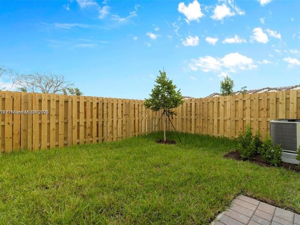 24643 SW 119th Ct, Homestead FL 33032