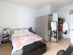 2200 NE 4th Ave 1002, Miami FL 33137