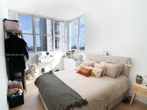 2200 NE 4th Ave 1002, Miami FL 33137