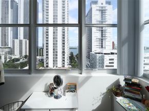 2200 NE 4th Ave 1002, Miami FL 33137