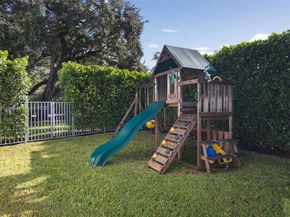 5906 Mall Mall, Coral Gables FL 33146