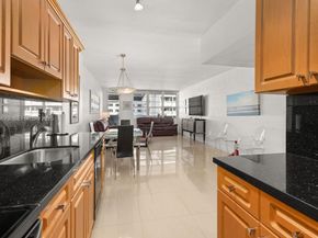 100 Lincoln Rd 702, Miami Beach FL 33139