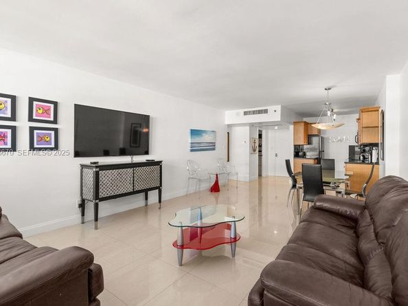 100 Lincoln Rd 702, Miami Beach FL 33139
