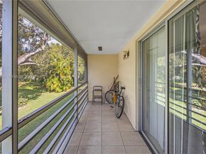446 Durham O 446, Deerfield Beach FL 33442