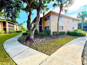 7196 Ashmont Cir 212, Tamarac FL 33321