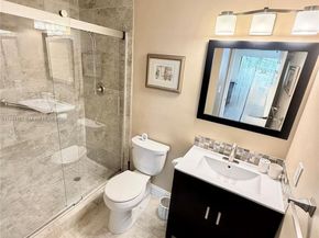 7196 Ashmont Cir 212, Tamarac FL 33321