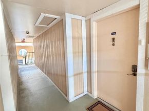 7196 Ashmont Cir 212, Tamarac FL 33321