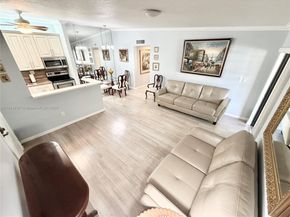 7196 Ashmont Cir 212, Tamarac FL 33321