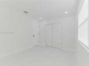 3110 SW 34th Ave, West Park FL 33023