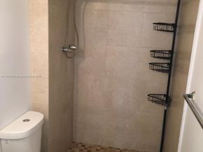 496 NW 165th St Rd D312, Miami FL 33169