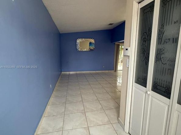 Undisclosed Address #A11932269, Miami FL 33177