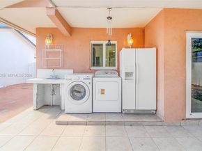 Undisclosed Address #A11932269, Miami FL 33177