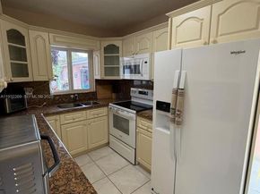 Undisclosed Address #A11932269, Miami FL 33177