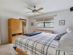 5260 Redwood Ct, Plantation FL 33317