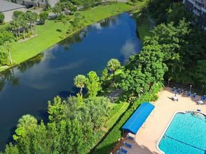 4330 Hillcrest Dr 405, Hollywood FL 33021