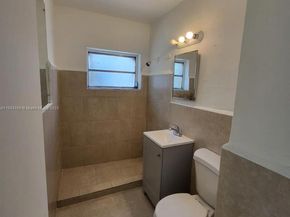 640 - 642 NW 77th St, Miami FL 33150